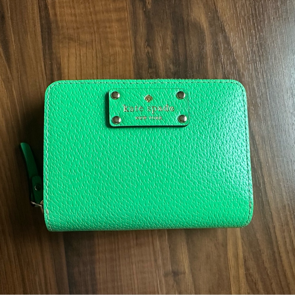 NWT Kate Spade Wellesley Cara Wallet Zip Small Stacy Coin Purse WLRU1745